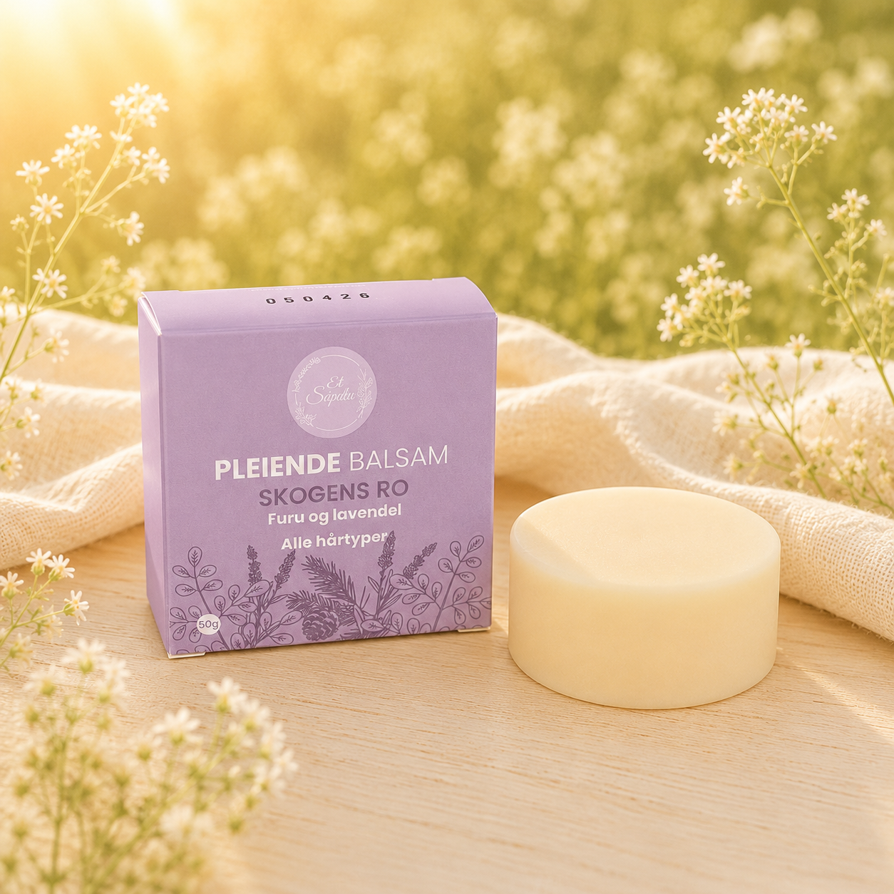 
                  
                    Sett med naturlig sjampo og balsam - Skogens ro med lavendel og gran
                  
                